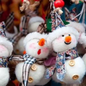 Meet Semi-Circle and the "Christmas Deconstructed" directors!